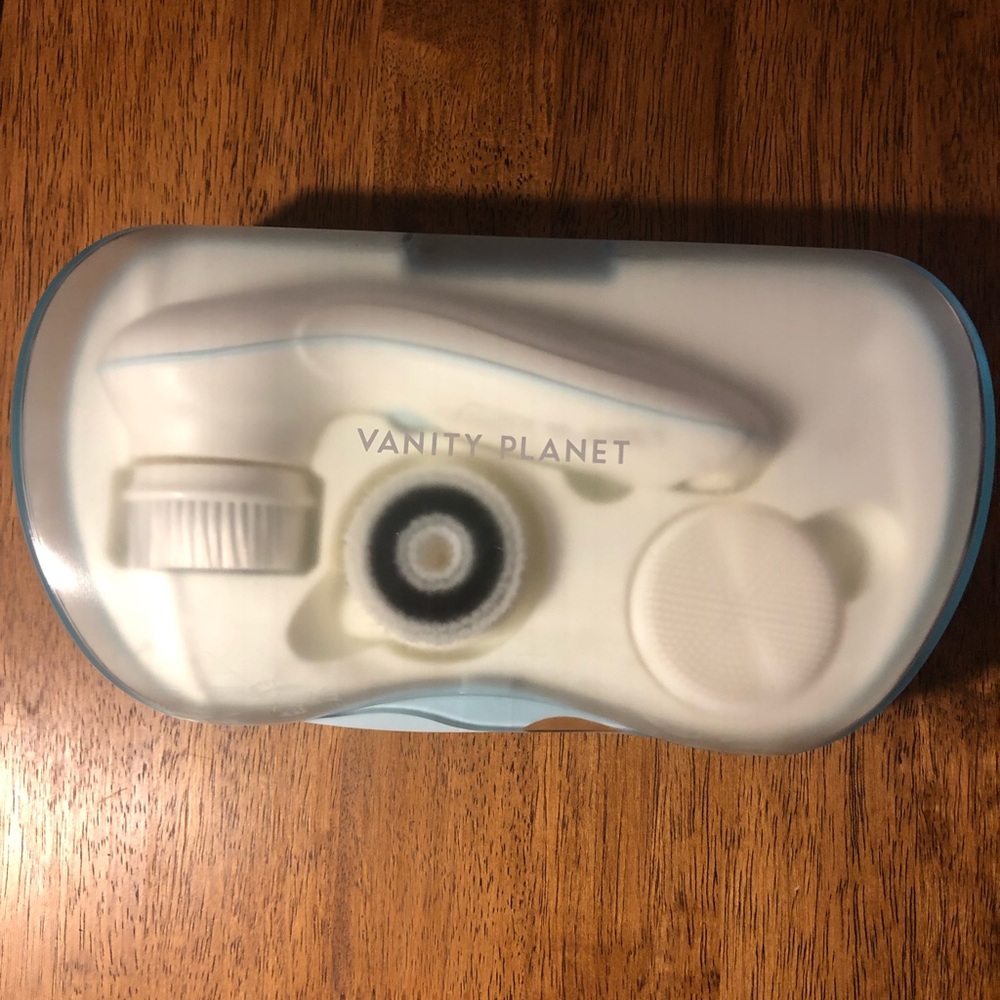Vanity planet skin spa used once